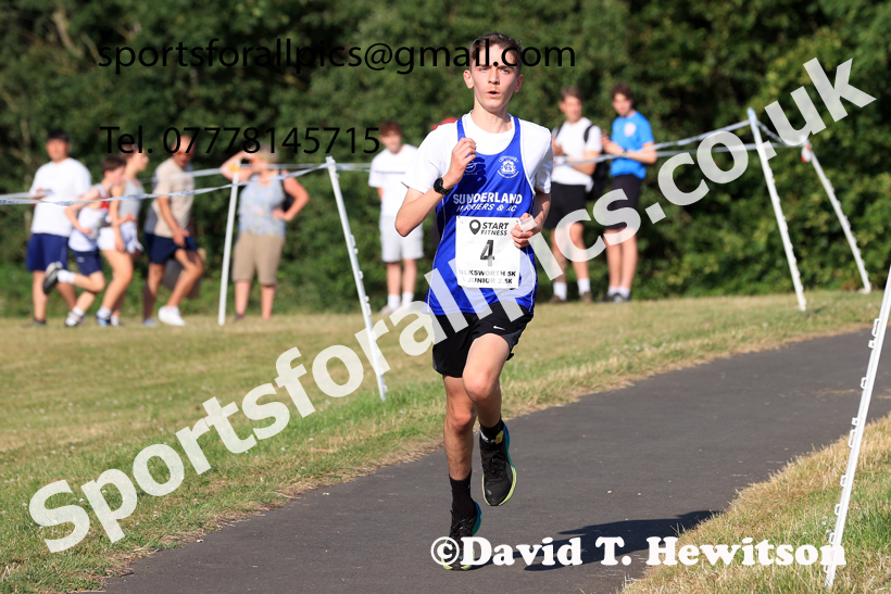 Young athletes, 2026 Sunderland 5k, Silksworth, Sunderland. Photo: David T. Hewitson/Sports for All Pics